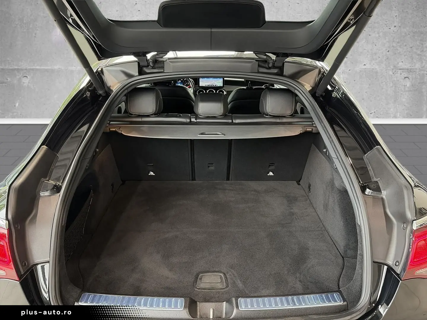 MERCEDES-BENZ GLC 200 Coupe 4M AMG RFK NAV el.Heck LED