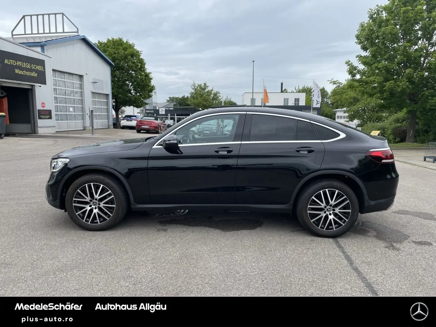 MERCEDES-BENZ GLC 300 4M Coupé Dist SHD Mem LED HUD 360