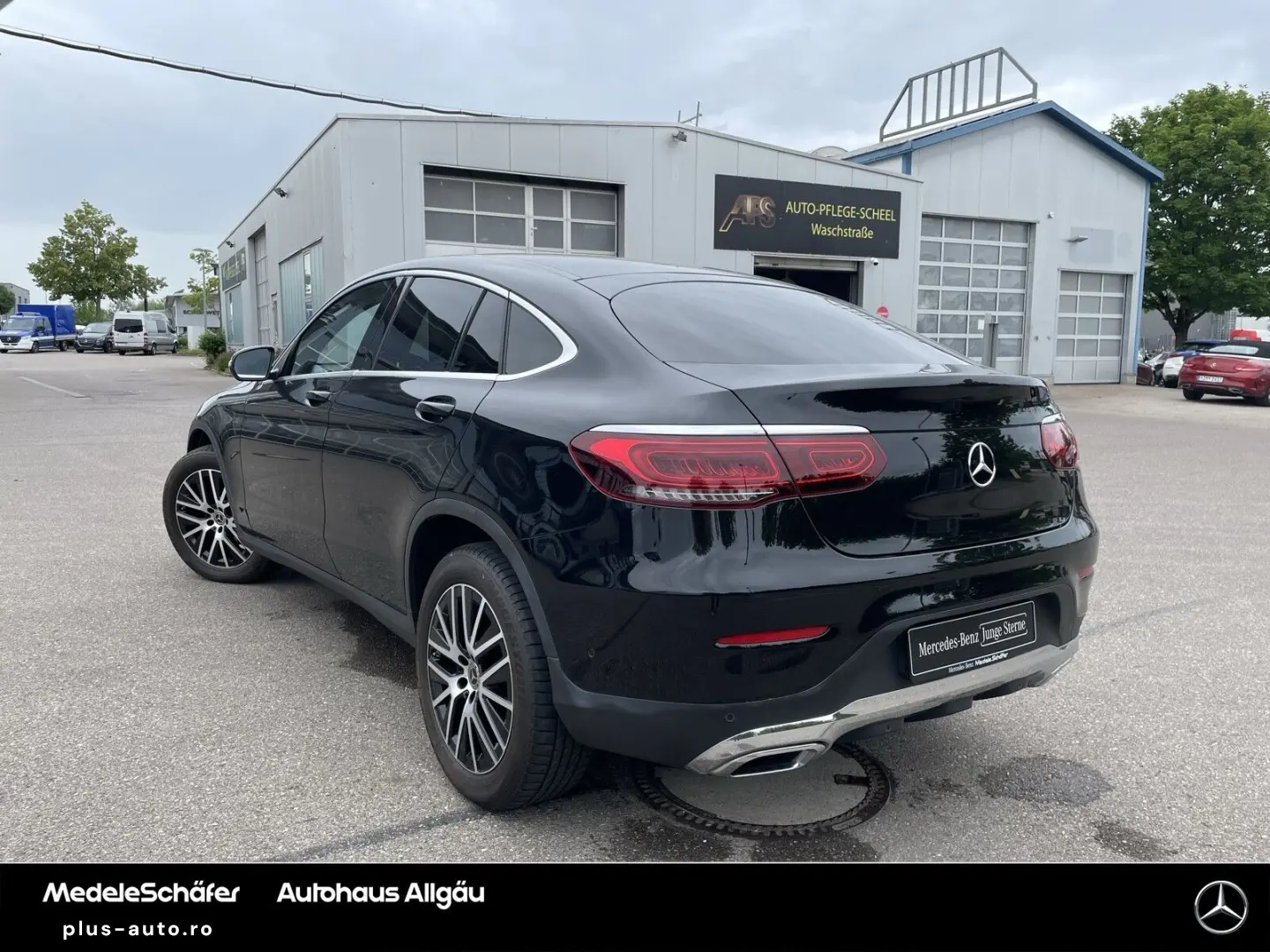 MERCEDES-BENZ GLC 300 4M Coupé Dist SHD Mem LED HUD 360