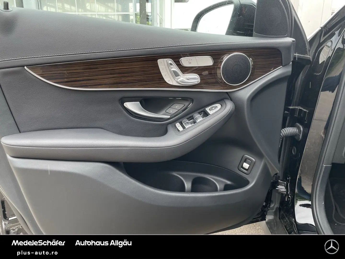 MERCEDES-BENZ GLC 300 4M Coupé Dist SHD Mem LED HUD 360