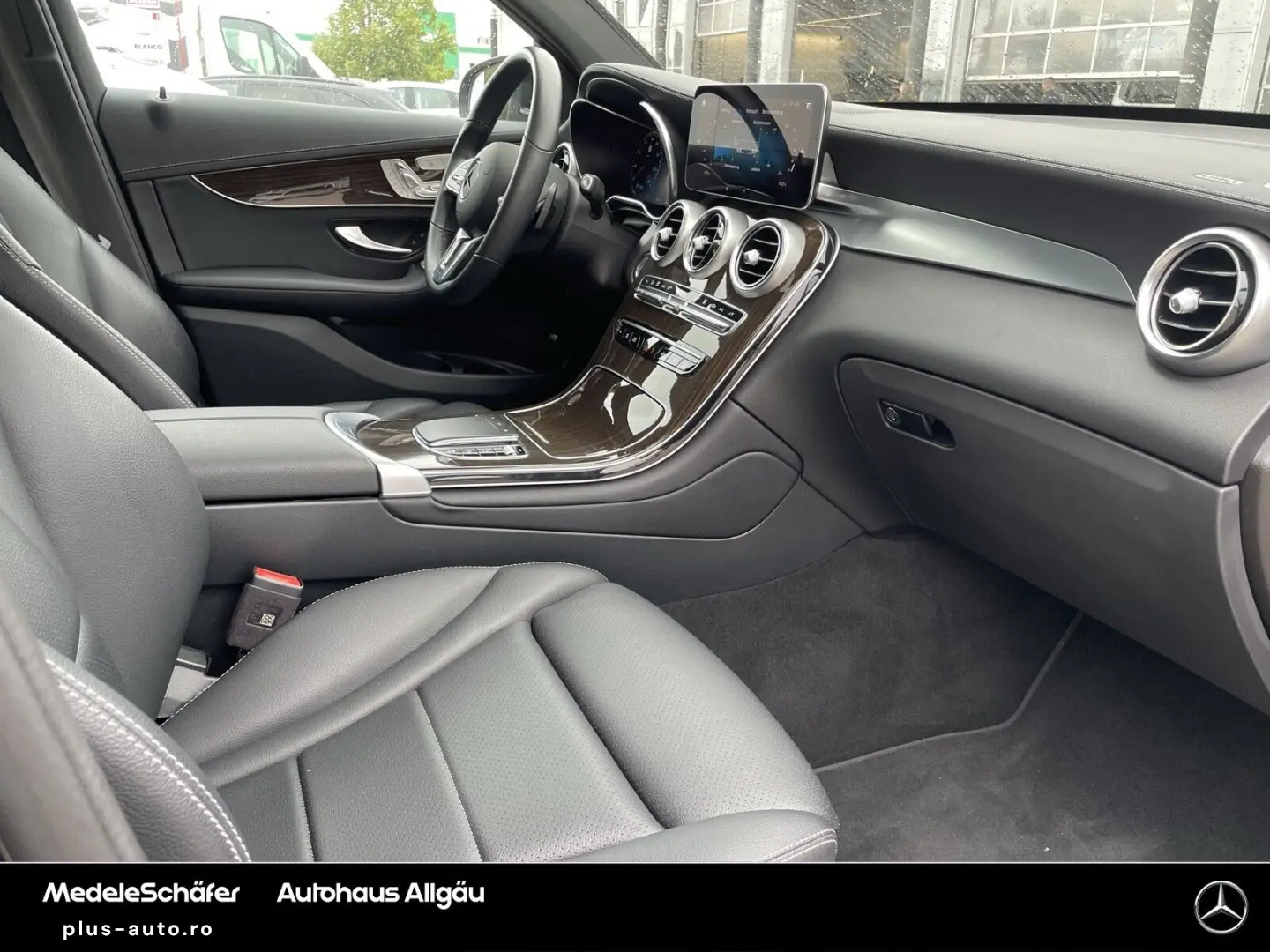 MERCEDES-BENZ GLC 300 4M Coupé Dist SHD Mem LED HUD 360
