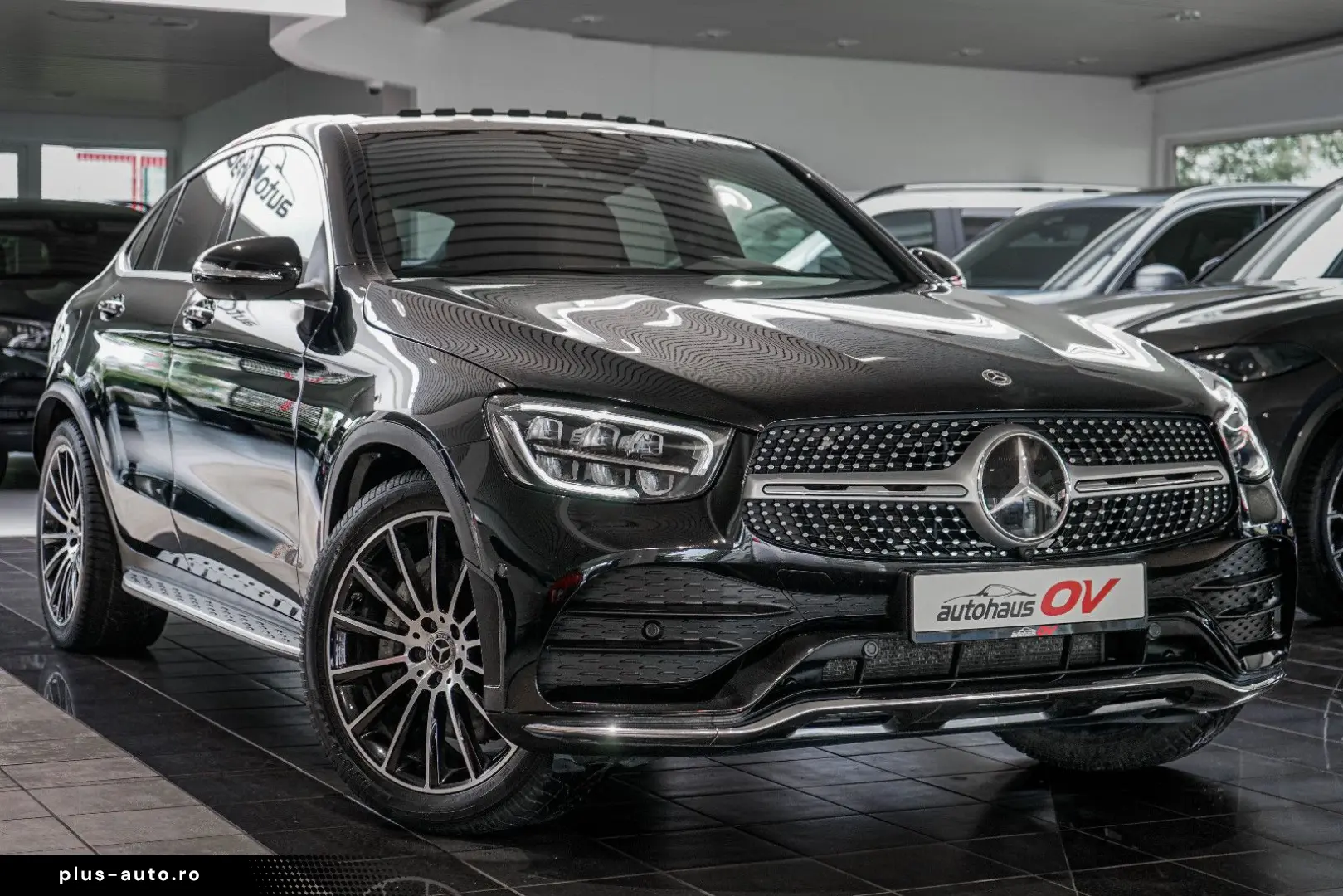 MERCEDES-BENZ GLC 300d Coupe AMG Designo Head ACC Distr