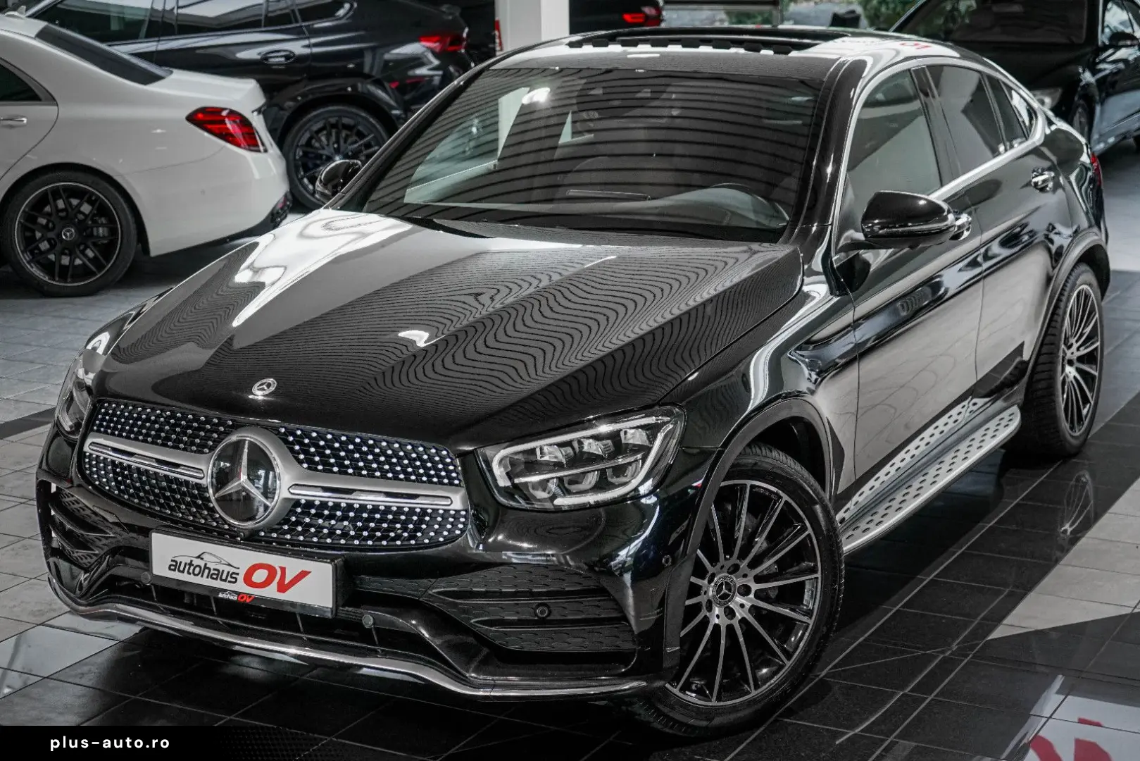 MERCEDES-BENZ GLC 300d Coupe AMG Designo Head ACC Distr