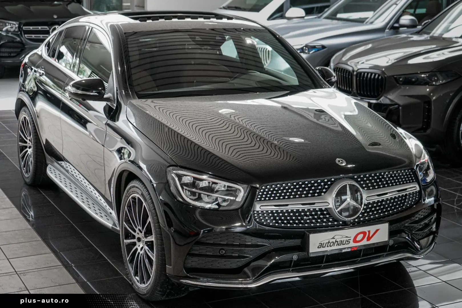 MERCEDES-BENZ GLC 300d Coupe AMG Designo Head ACC Distr