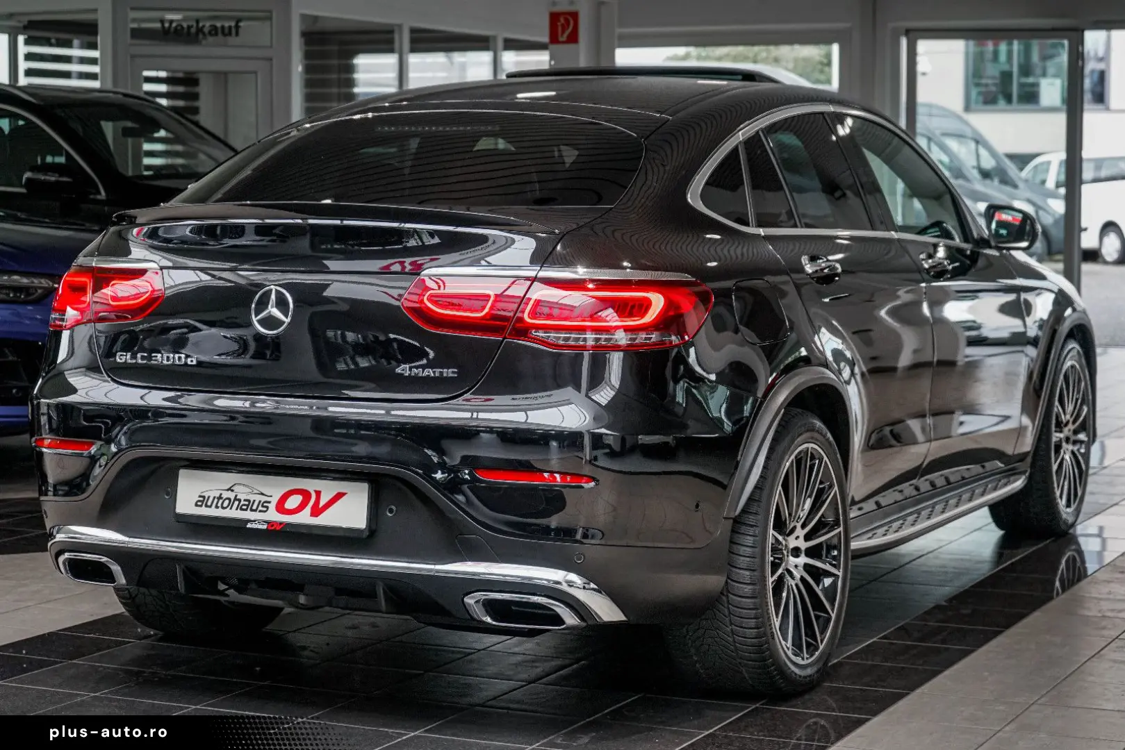 MERCEDES-BENZ GLC 300d Coupe AMG Designo Head ACC Distr