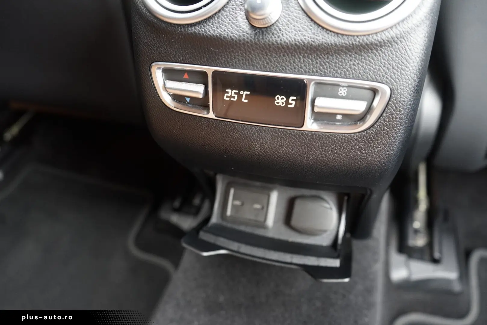 MERCEDES-BENZ GLC 300d Coupe AMG Designo Head ACC Distr
