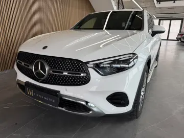 MERCEDES-BENZ GLC 200 COUPE 360 Kamera Advanced OLED ROLLO