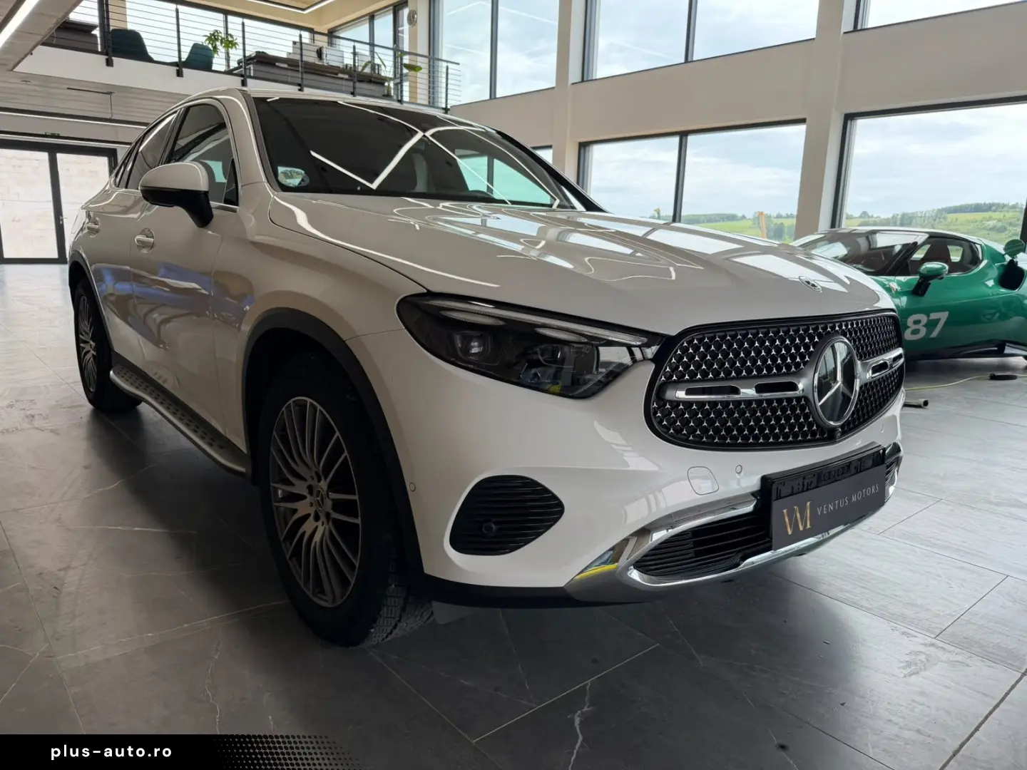 MERCEDES-BENZ GLC 200 COUPE 360 Kamera Advanced OLED ROLLO