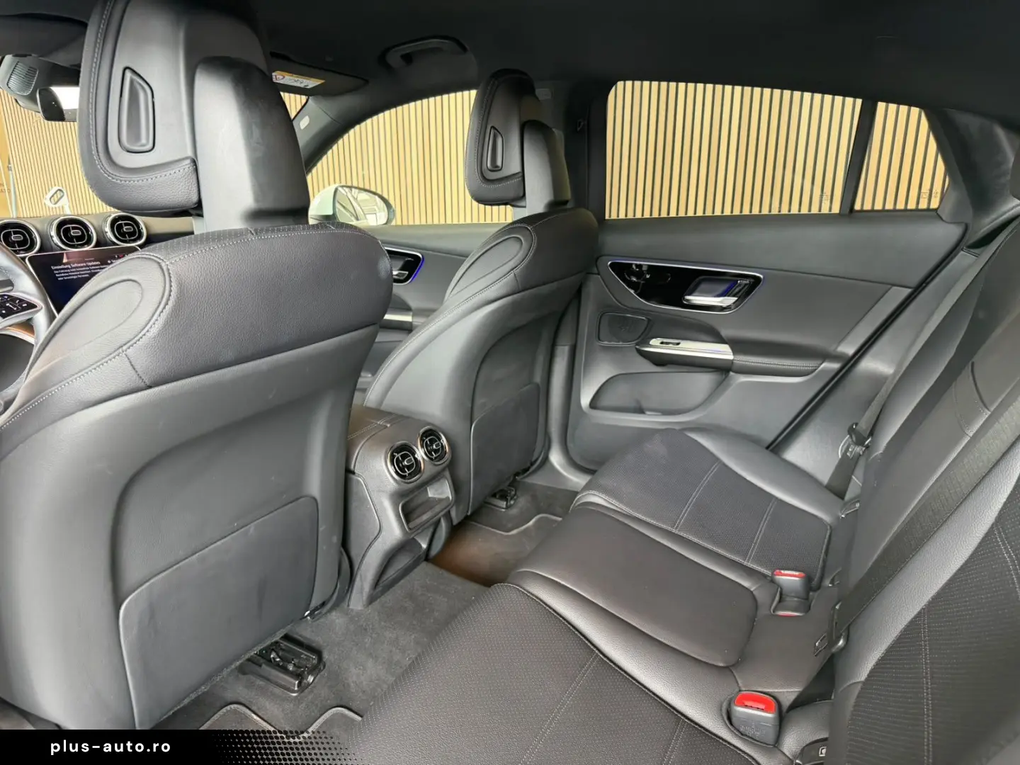 MERCEDES-BENZ GLC 200 COUPE 360 Kamera Advanced OLED ROLLO