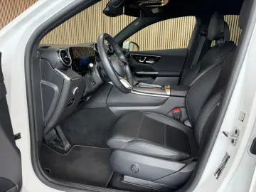 MERCEDES-BENZ GLC 200 COUPE 360 Kamera Advanced OLED ROLLO