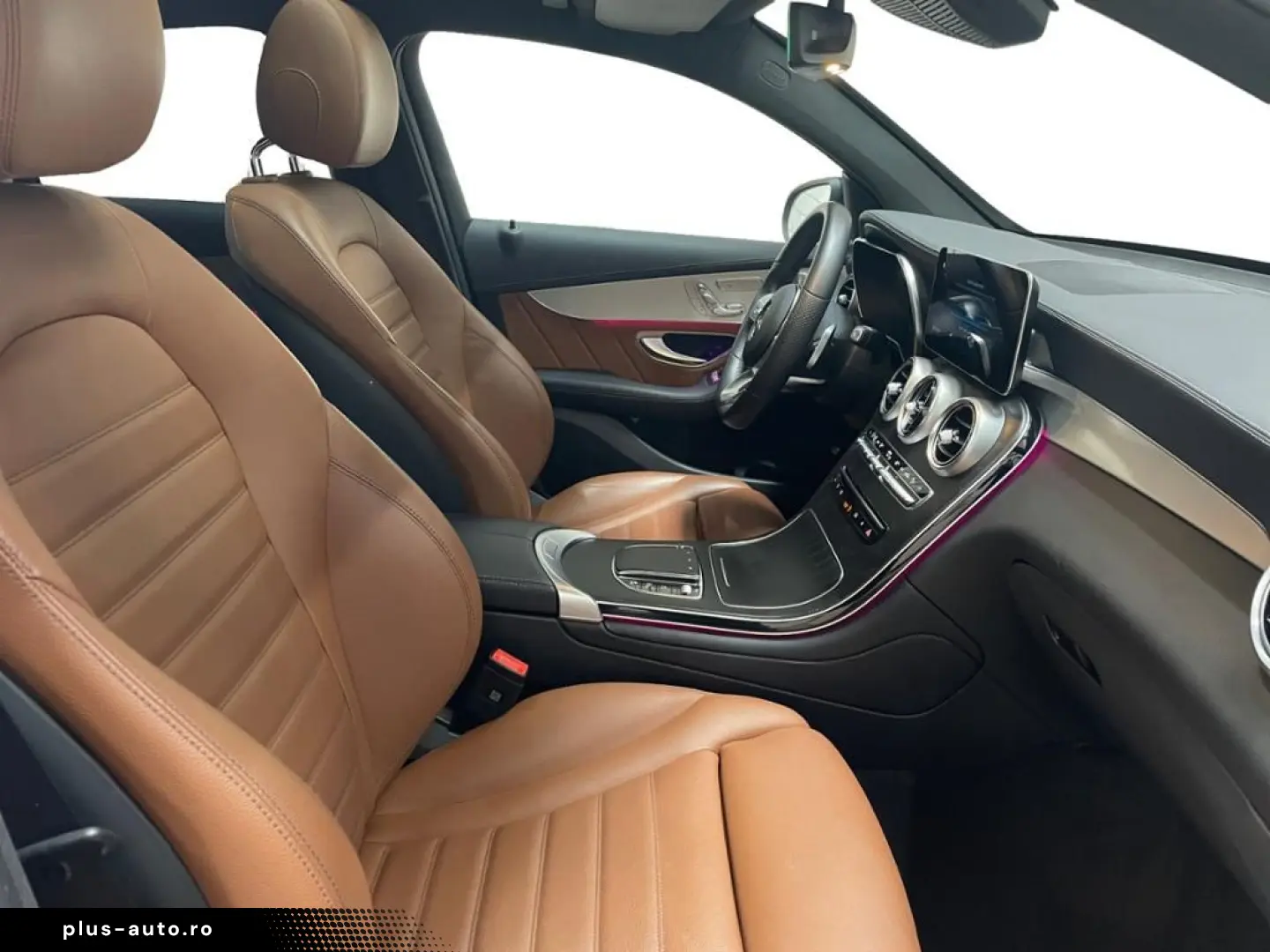 MERCEDES-BENZ GLC 300 d 4matic Coupe AMG MBUX Burm AHK HUD