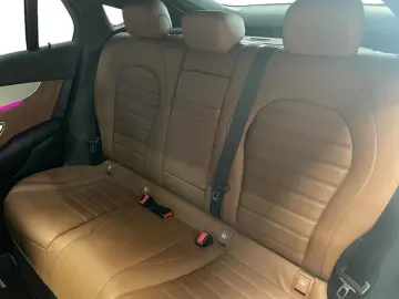 MERCEDES-BENZ GLC 300 d 4matic Coupe AMG MBUX Burm AHK HUD