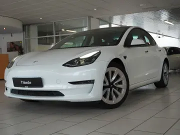 TESLA Model 3 LONGRANGE DUAL-MOTOR NAVI KAMERA DAB AMD