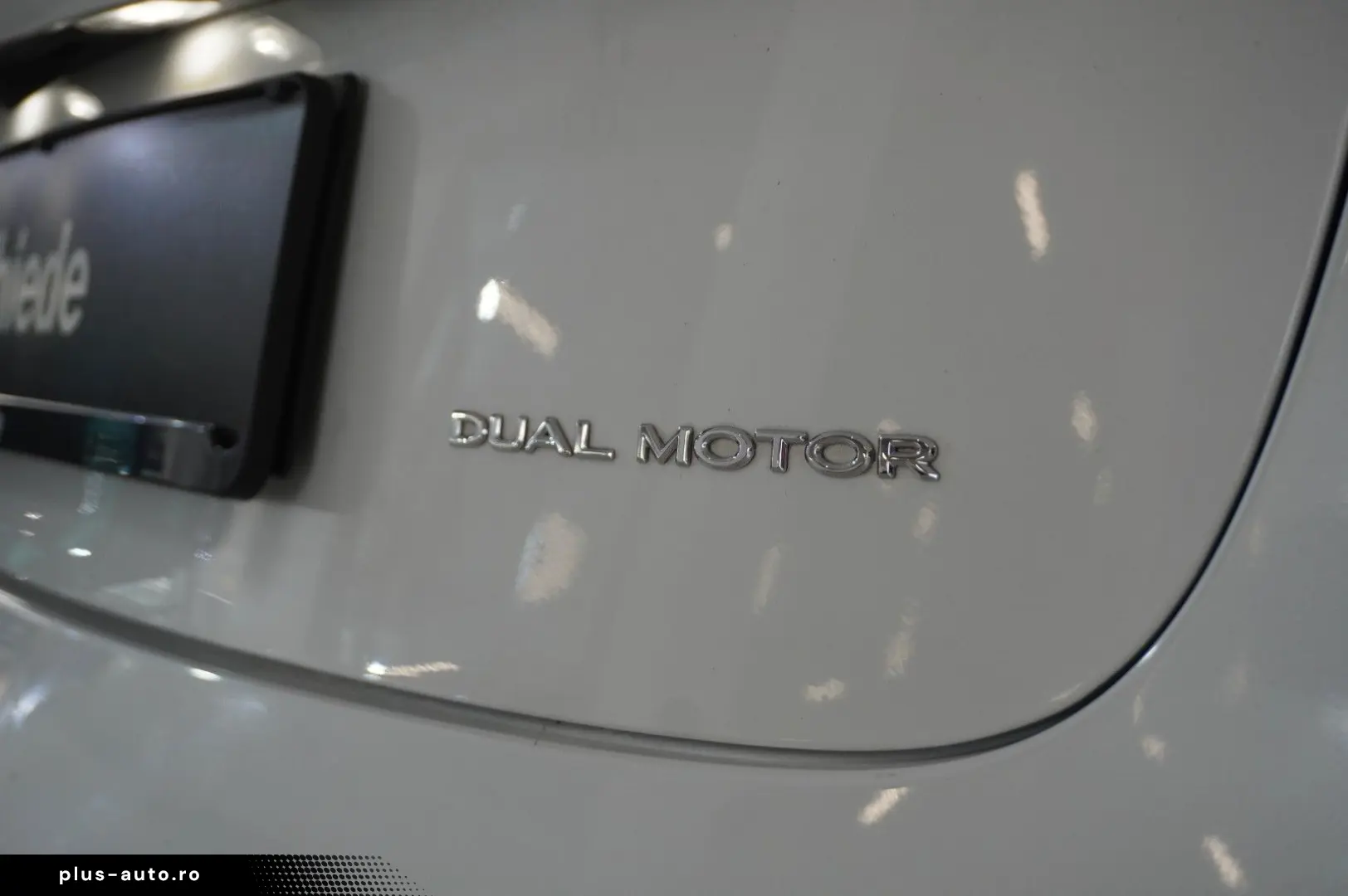 TESLA Model 3 LONGRANGE DUAL-MOTOR NAVI KAMERA DAB AMD