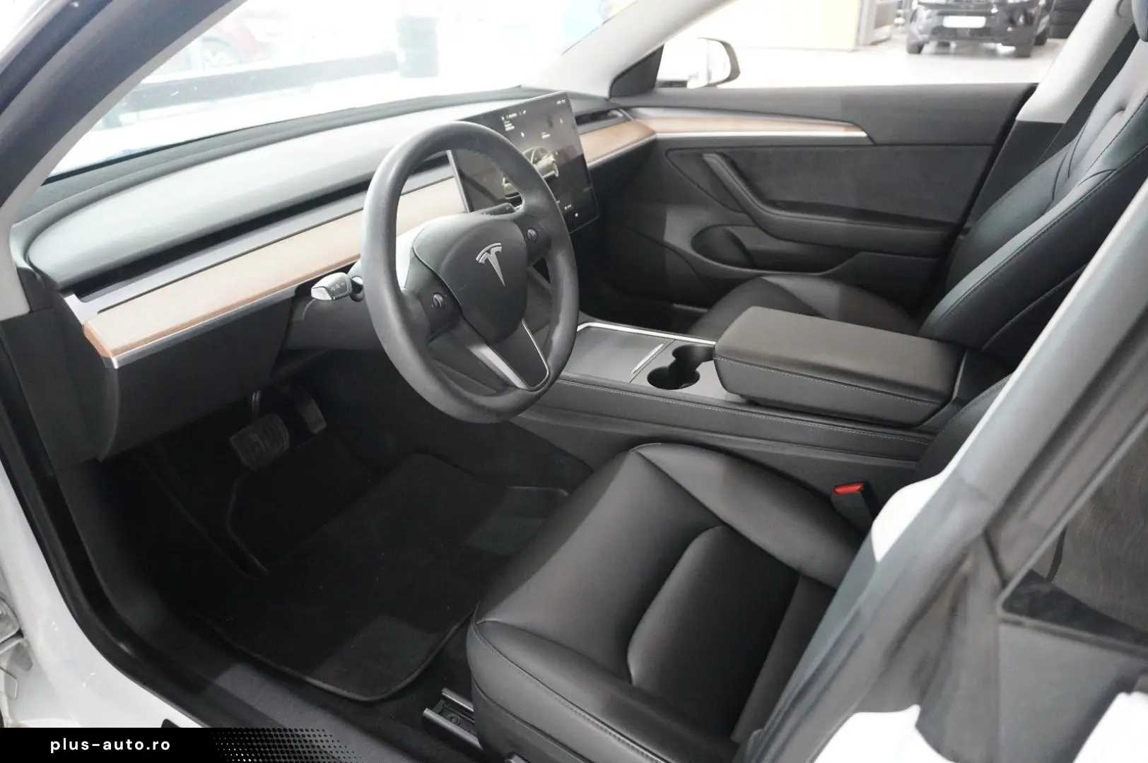 TESLA Model 3 LONGRANGE DUAL-MOTOR NAVI KAMERA DAB AMD