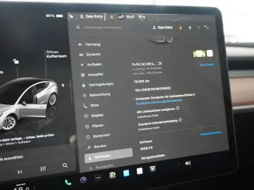 TESLA Model 3 LONGRANGE DUAL-MOTOR NAVI KAMERA DAB AMD