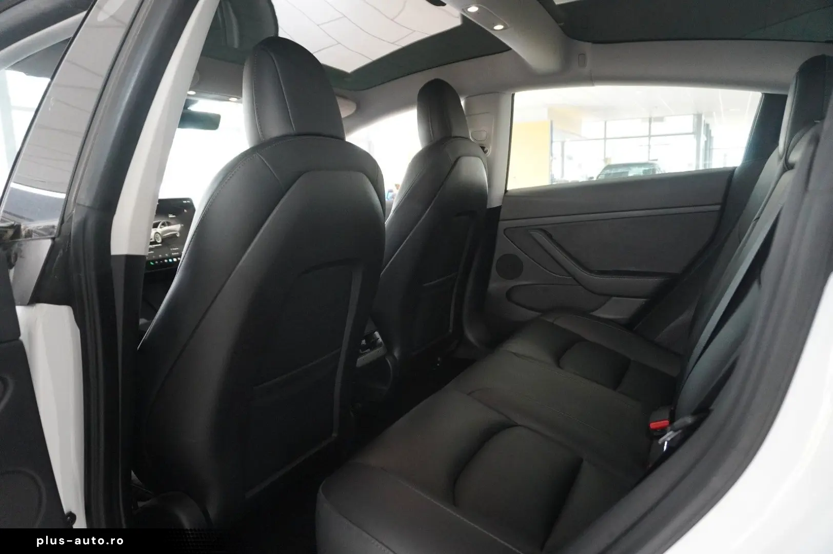 TESLA Model 3 LONGRANGE DUAL-MOTOR NAVI KAMERA DAB AMD
