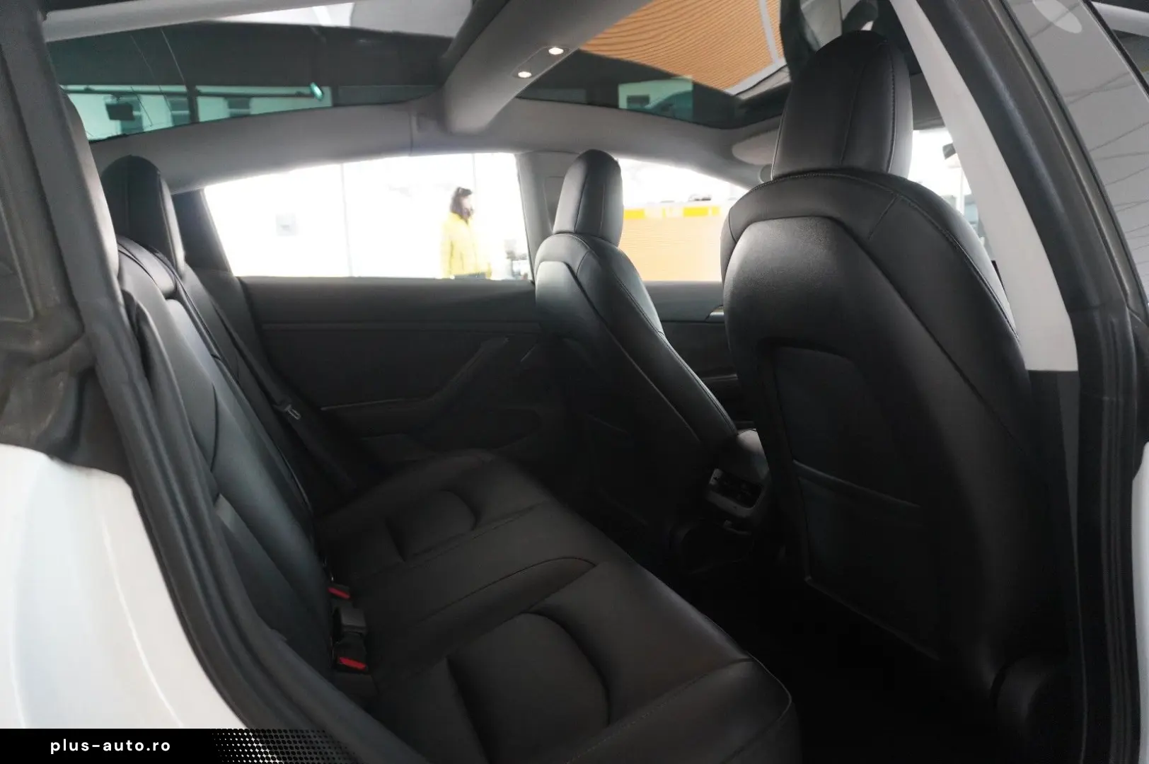 TESLA Model 3 LONGRANGE DUAL-MOTOR NAVI KAMERA DAB AMD