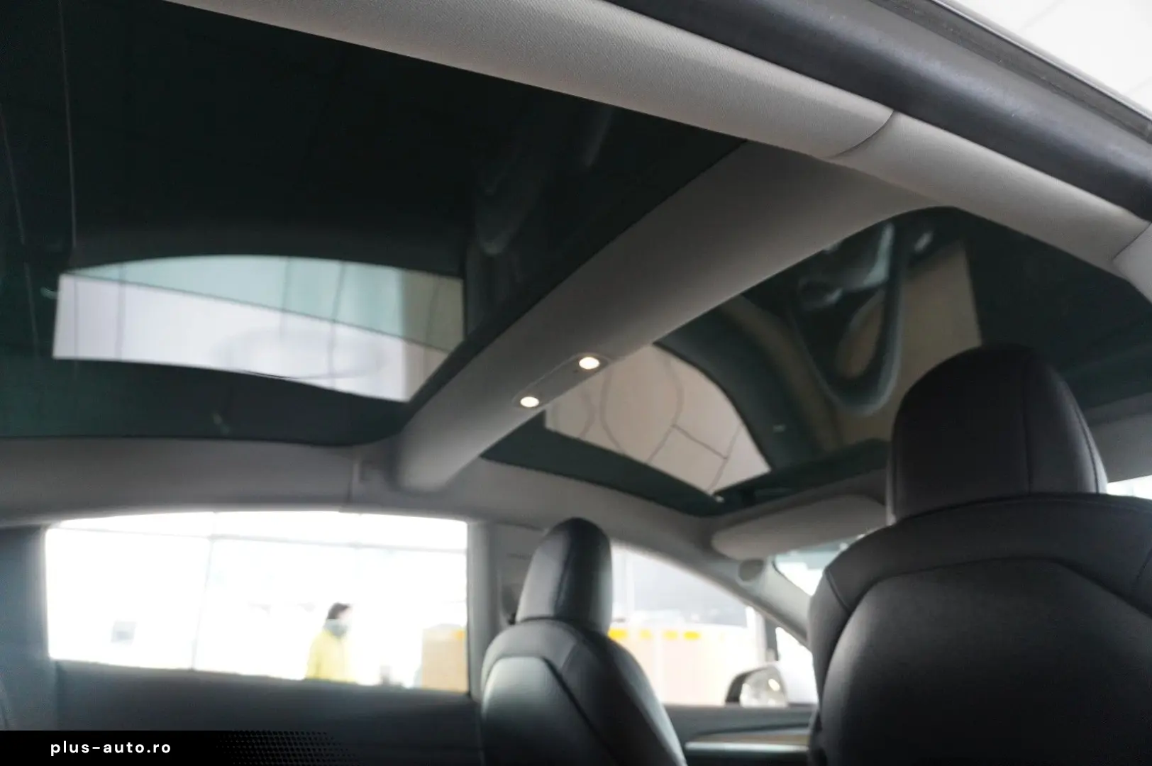 TESLA Model 3 LONGRANGE DUAL-MOTOR NAVI KAMERA DAB AMD
