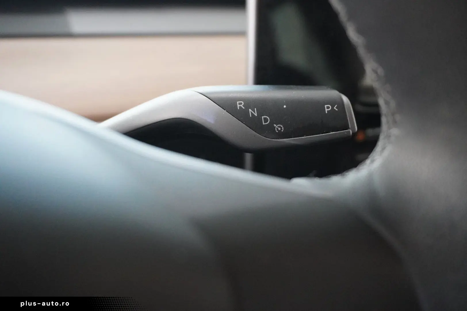 TESLA Model 3 LONGRANGE DUAL-MOTOR NAVI KAMERA DAB AMD