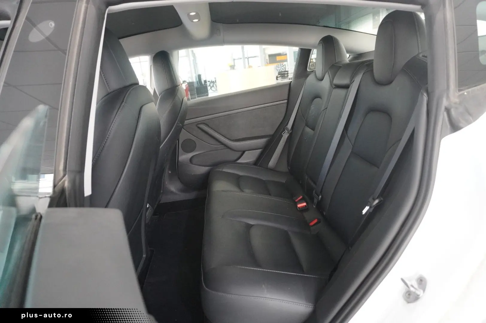 TESLA Model 3 LONGRANGE DUAL-MOTOR NAVI KAMERA DAB AMD