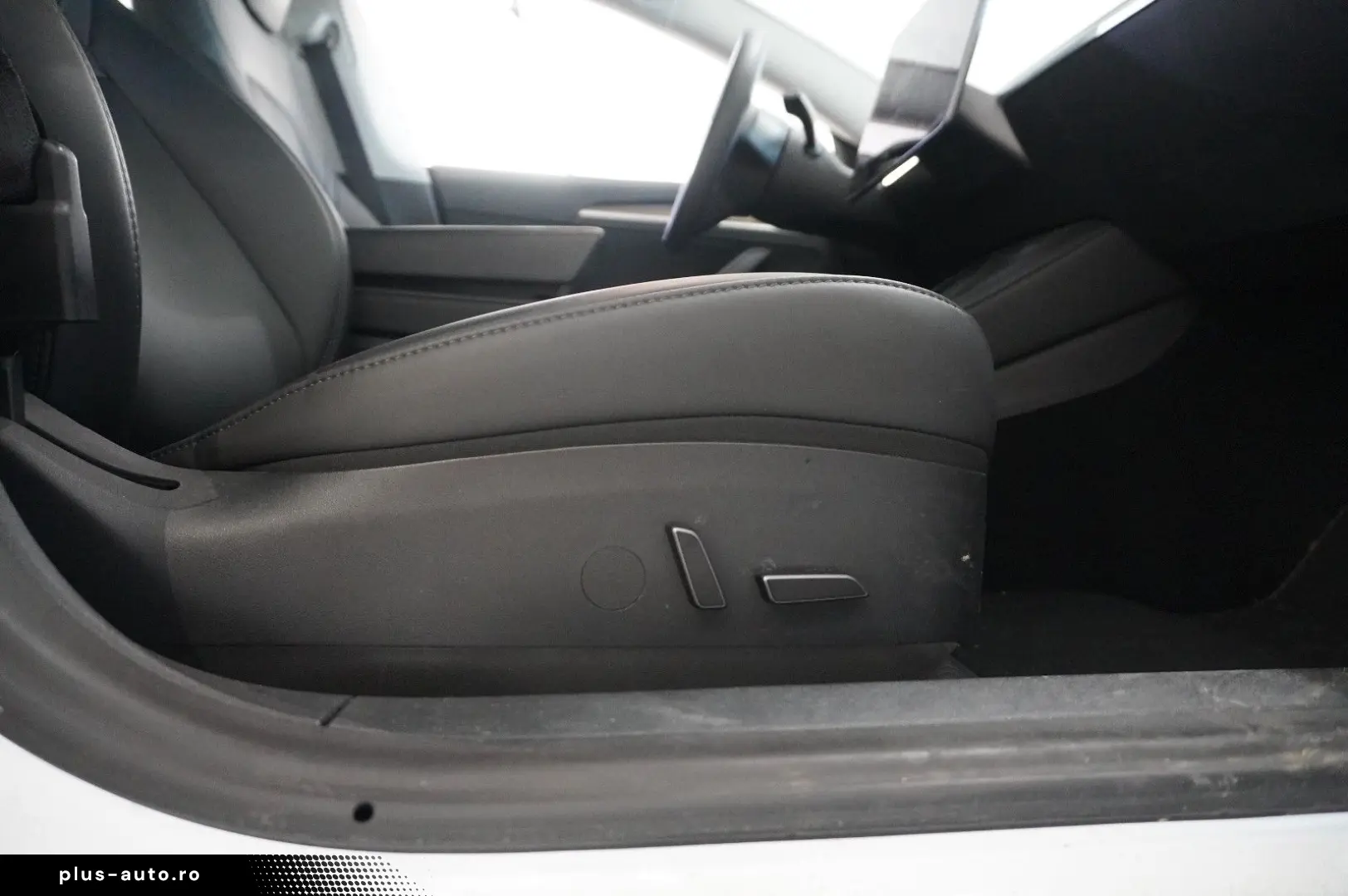 TESLA Model 3 LONGRANGE DUAL-MOTOR NAVI KAMERA DAB AMD