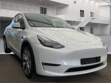 TESLA Model Y Long Range 351pk AWD 92.8% SoH AMD RYZEN