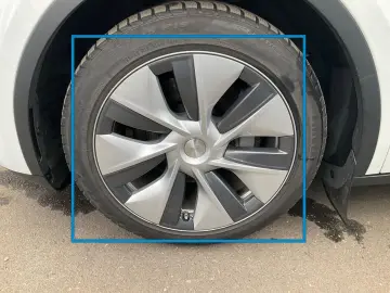 TESLA Model Y Long Range 351pk AWD 92.8% SoH AMD RYZEN