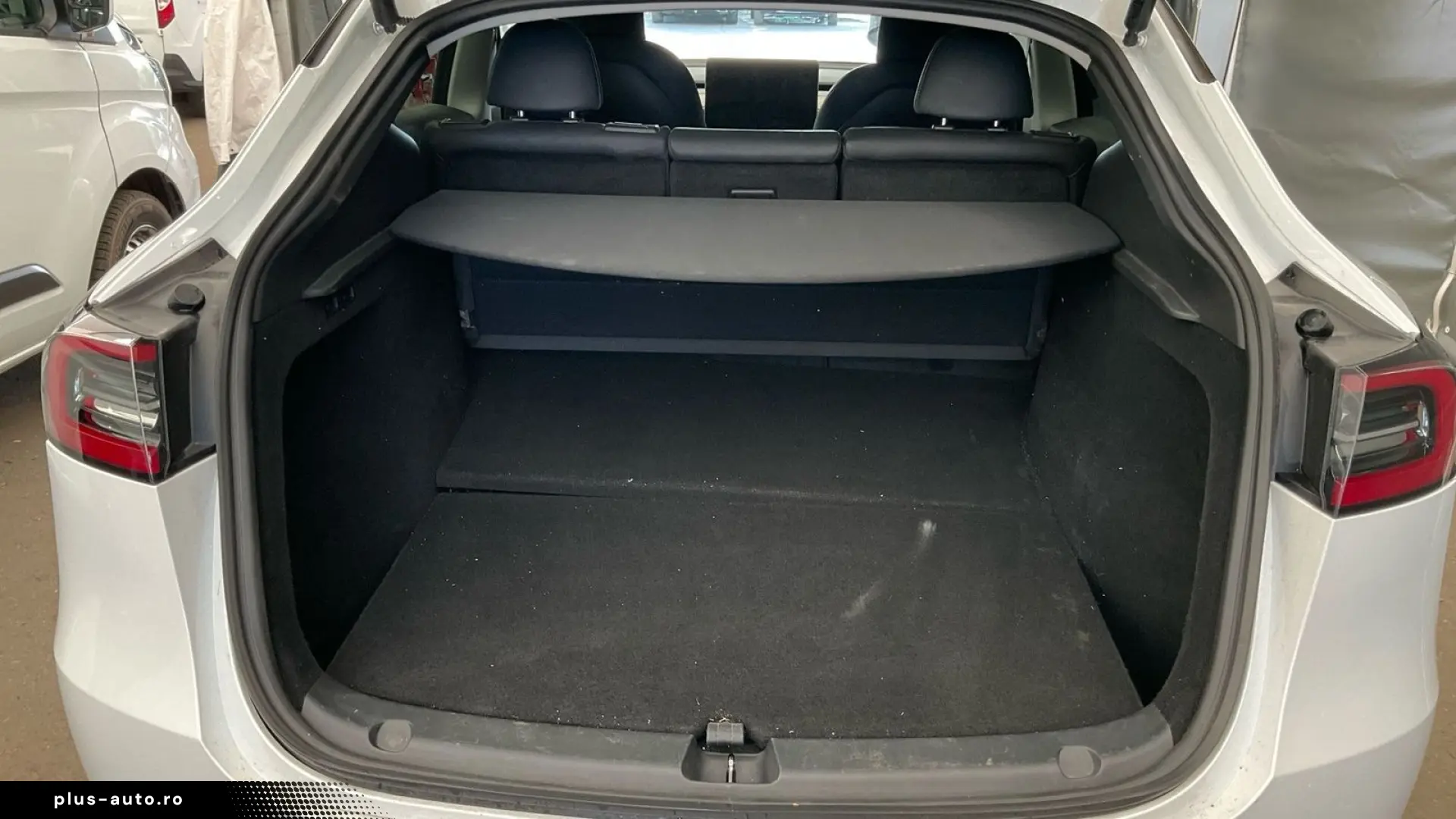 TESLA Model Y Long Range 351pk AWD 92.8% SoH AMD RYZEN