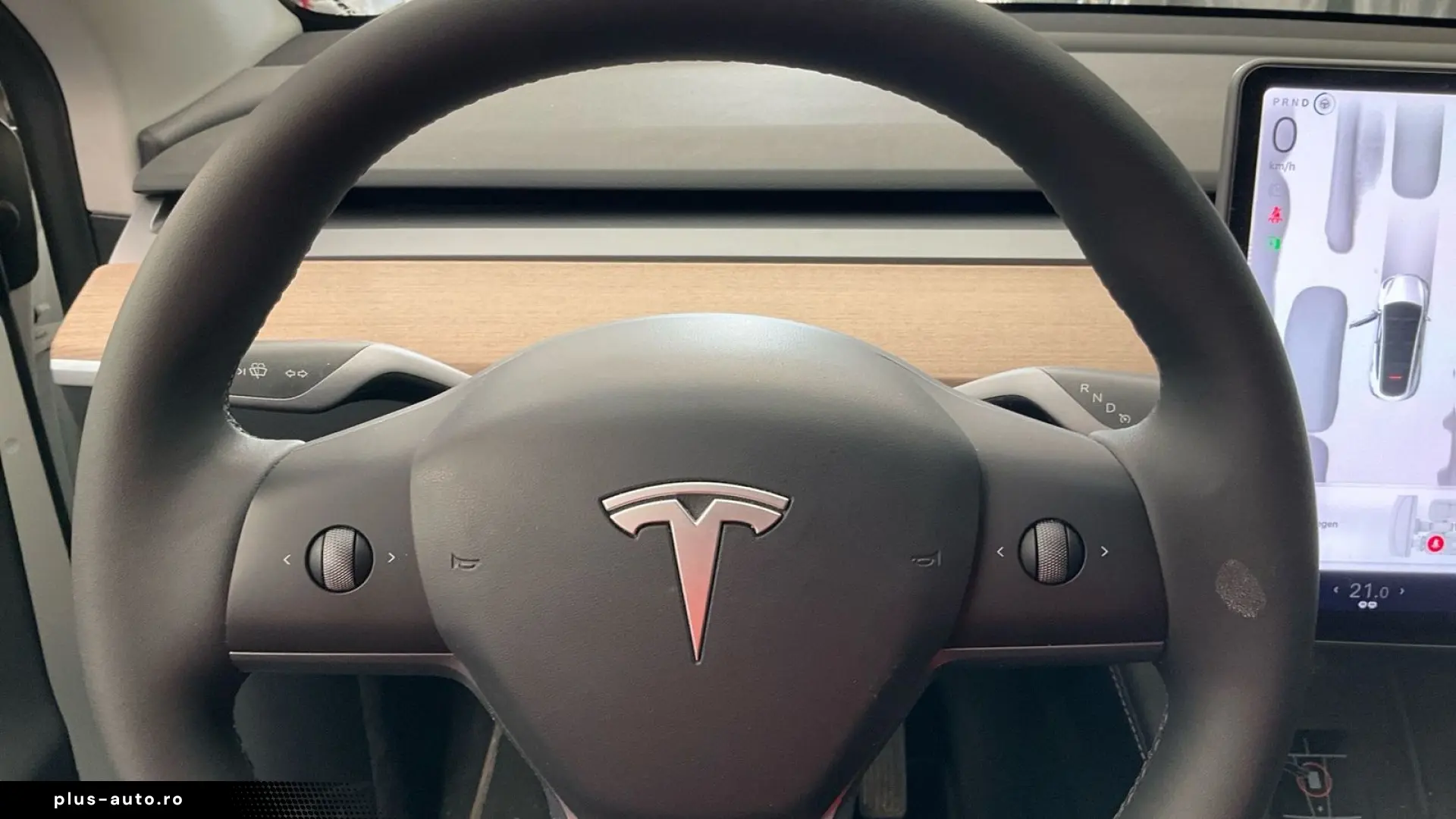 TESLA Model Y Long Range 351pk AWD 92.8% SoH AMD RYZEN