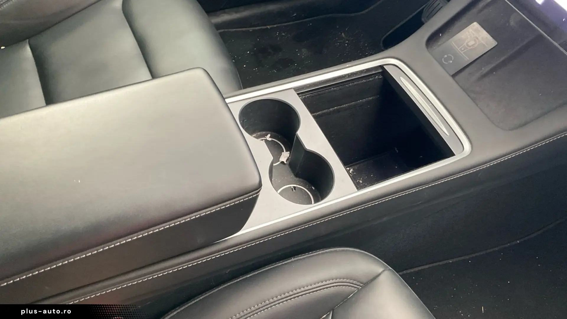 TESLA Model Y Long Range 351pk AWD 92.8% SoH AMD RYZEN