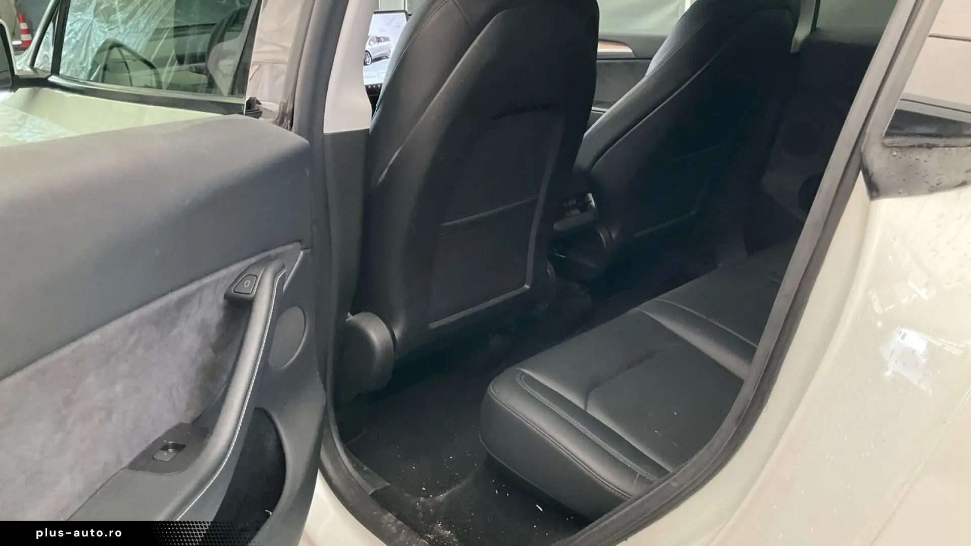 TESLA Model Y Long Range 351pk AWD 92.8% SoH AMD RYZEN