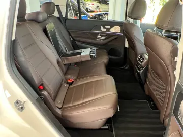 MERCEDES-BENZ GLS 450 4M AMG Line Pano.-Dach Distron…
