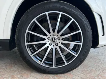 MERCEDES-BENZ GLS 450 4M AMG Line Pano.-Dach Distron…
