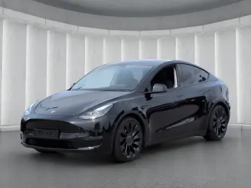 TESLA Model Y Performance Dual-AWD 534PS AHK Panodach