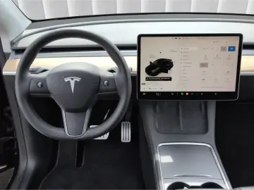 TESLA Model Y Performance Dual-AWD 534PS AHK Panodach