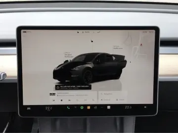 TESLA Model Y Performance Dual-AWD 534PS AHK Panodach