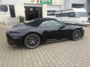 PORSCHE 911 Carrera Cabriolet