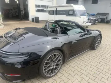 PORSCHE 911 Carrera Cabriolet