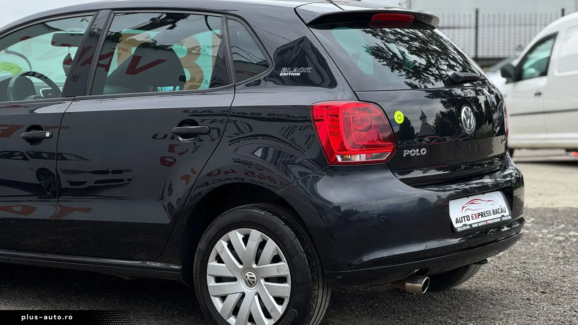 VOLKSWAGEN POLO Black Edition