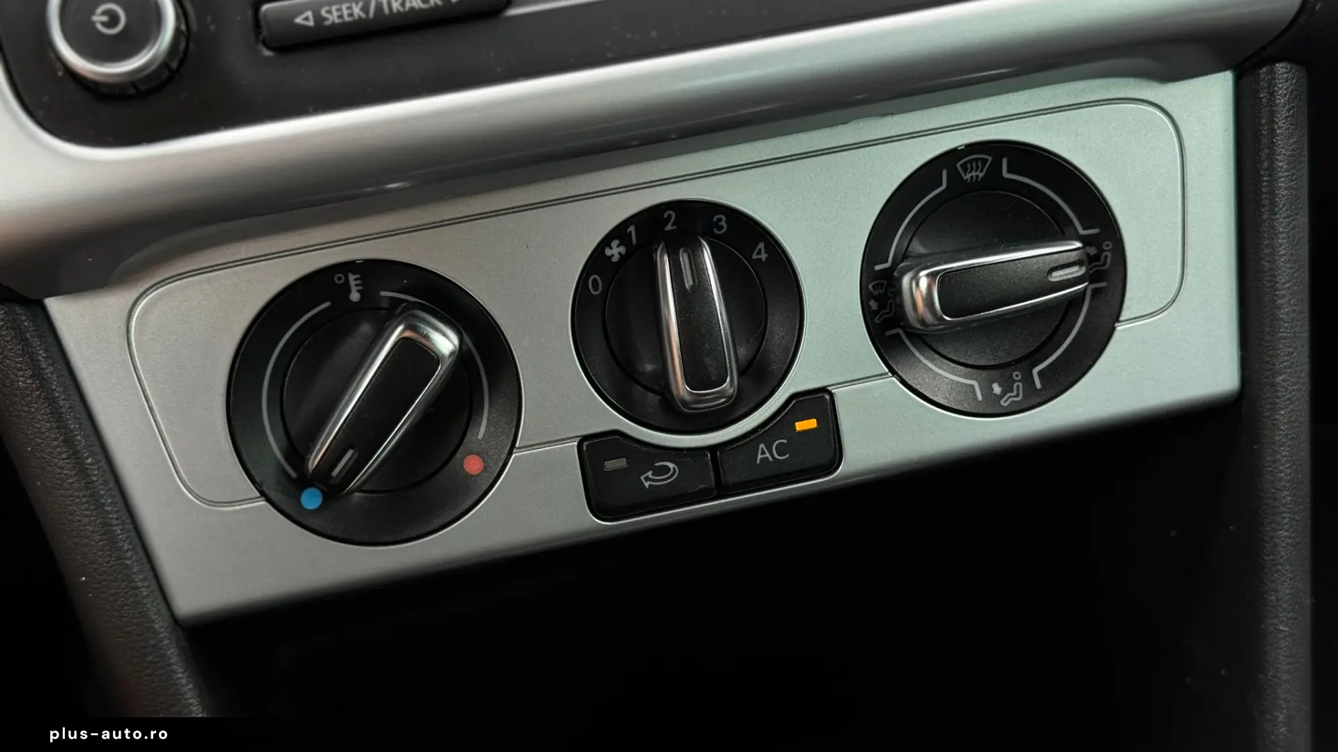 VOLKSWAGEN POLO Black Edition