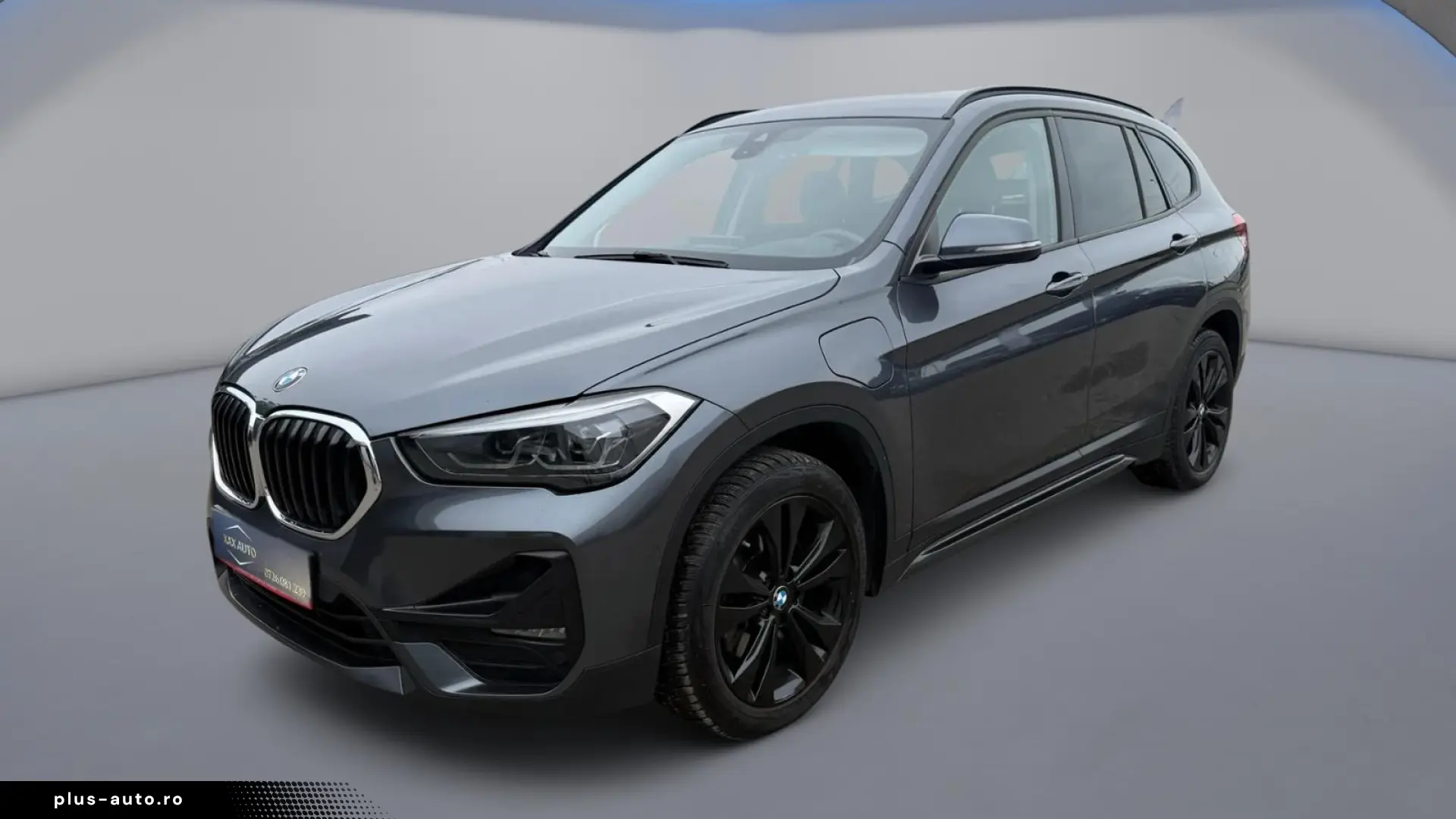 BMW X1     PLUG in HYBRID    XDRIVE    Facelift    2020