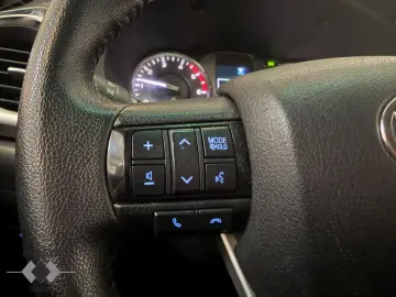 TOYOTA Hilux Extra Cab Comfort 4x4 CarPlay Klimaautom A