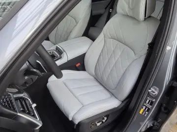 BMW X5 xDr50e M Sport Pro 22Zoll Pano Sitzlüft. AHK