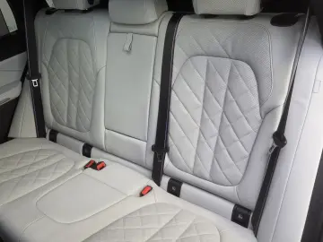 BMW X5 xDr50e M Sport Pro 22Zoll Pano Sitzlüft. AHK
