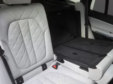 BMW X5 xDr50e M Sport Pro 22Zoll Pano Sitzlüft. AHK
