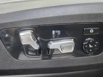 BMW X5 xDr50e M Sport Pro 22Zoll Pano Sitzlüft. AHK