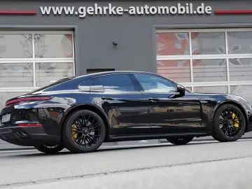 PORSCHE Panamera Turbo S E-Hybrid Inno Sporta Beifahrerd