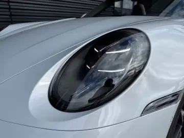 Porsche 992 911 Carrera GTS Cabriolet BOSE