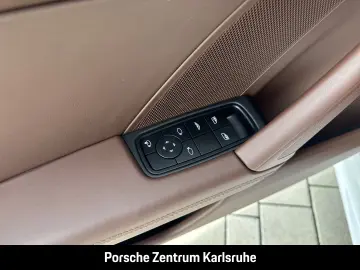Porsche 992 911 Carrera GTS Cabriolet BOSE